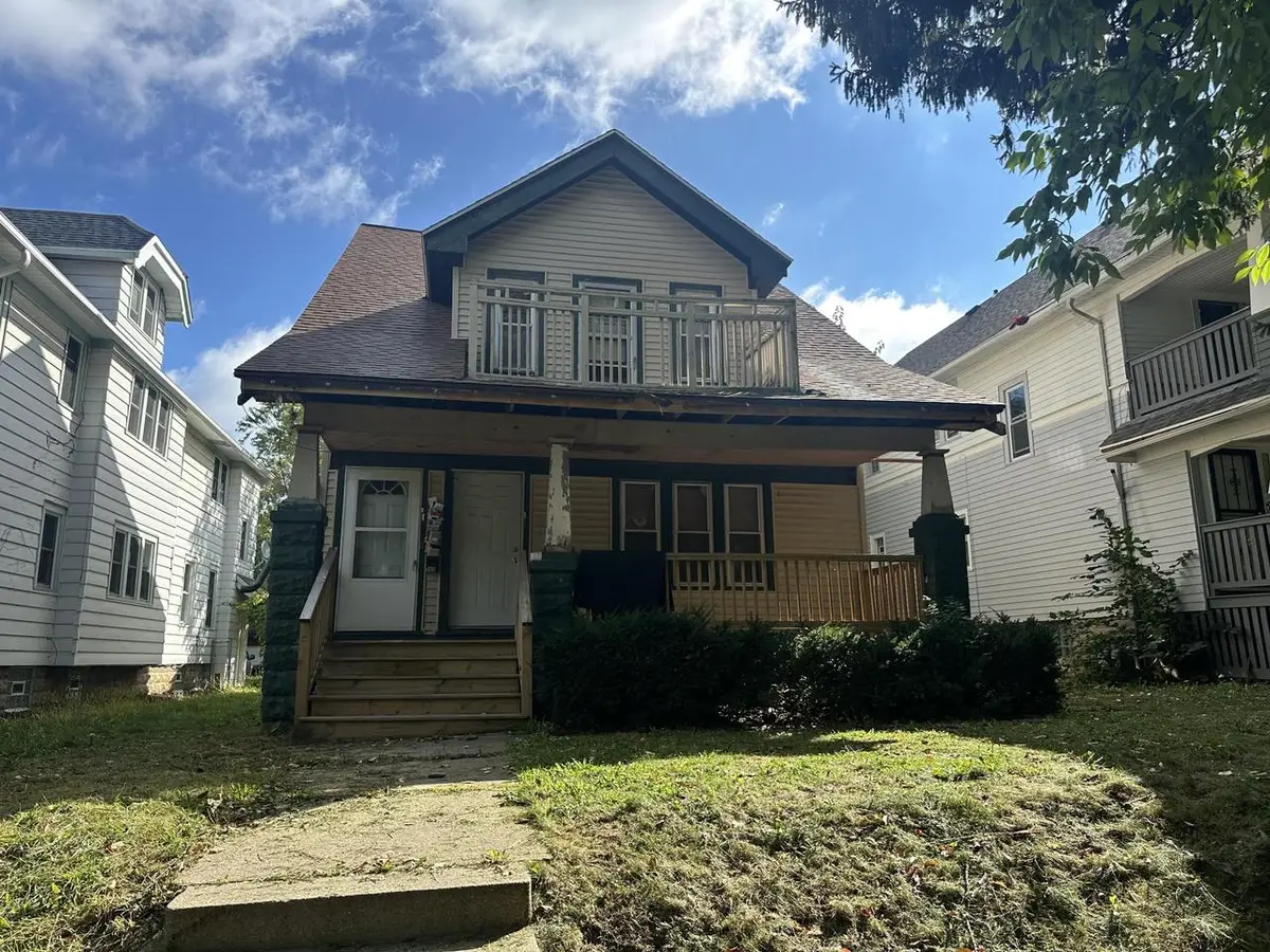 2554 N 51st STREET, Milwaukee, WI 53210 - #1