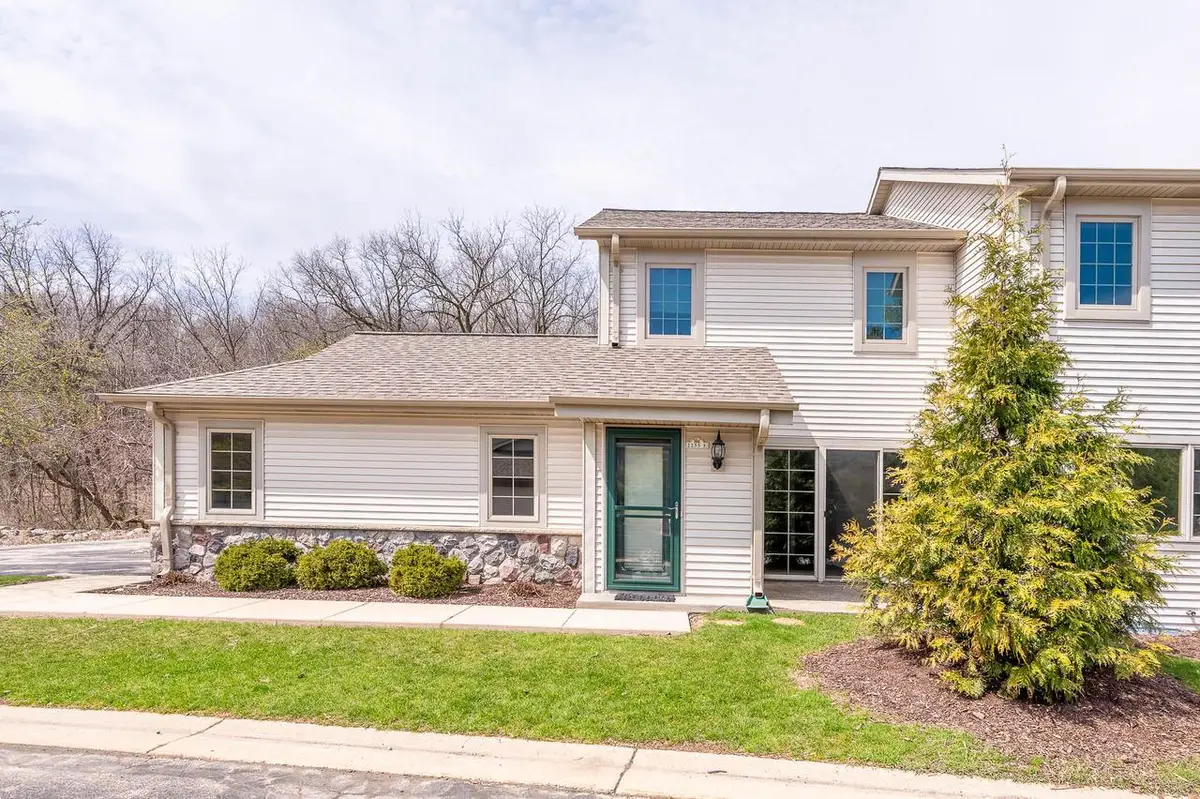 2255 Circle Ridge ROAD #E, Delafield, WI 53018 - #1