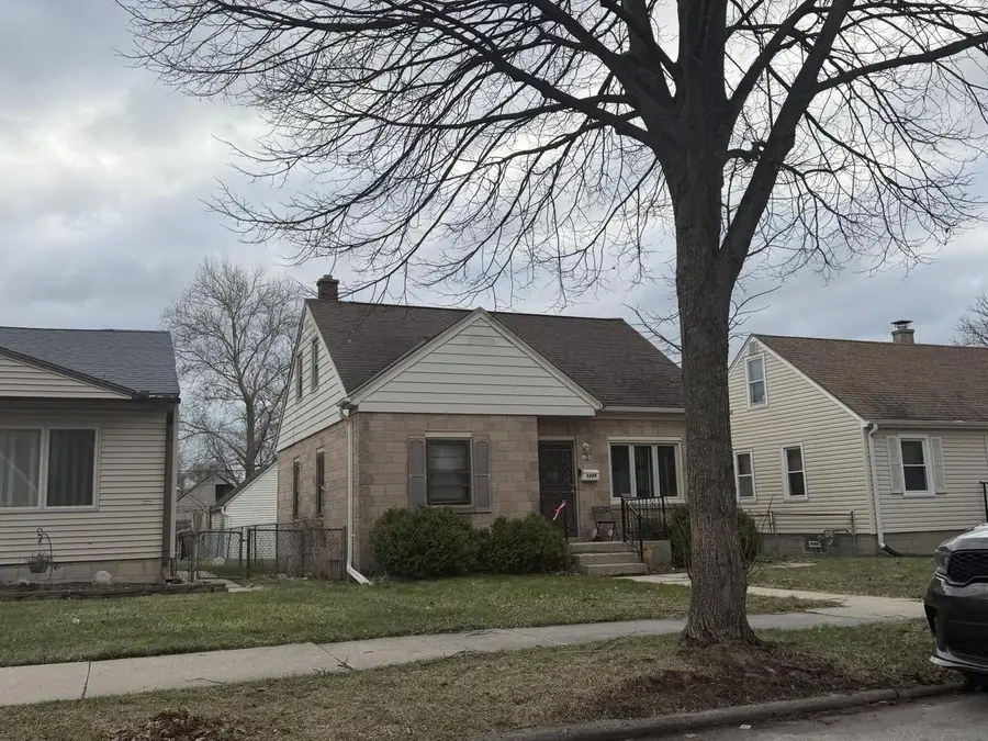 5324 N 49th STREET, Milwaukee, WI 53218 - #3