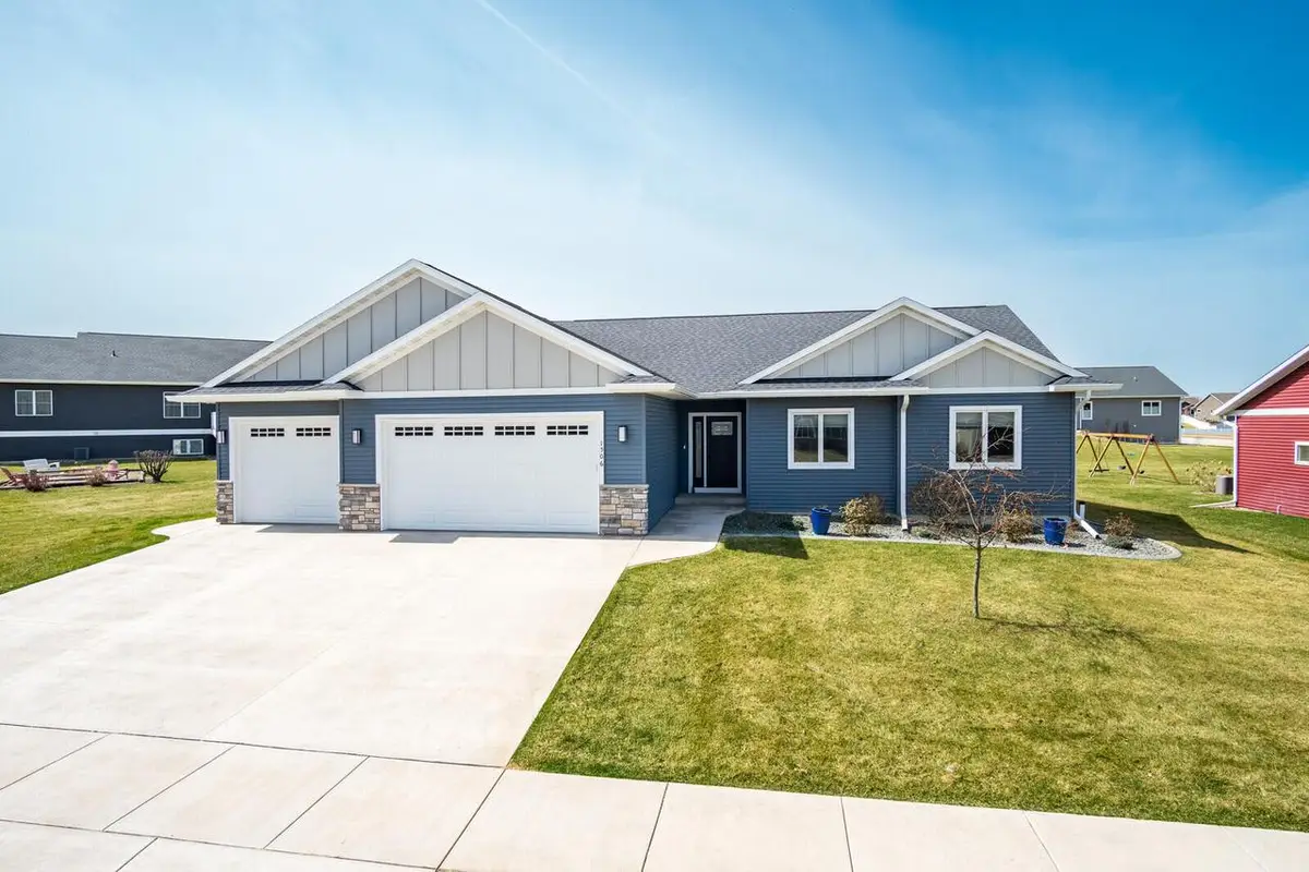 1506 Bridger DRIVE, Holmen, WI 54636 - #1
