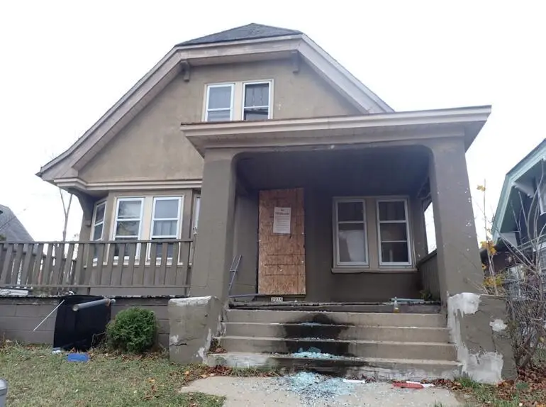 2939 N 9th STREET, Milwaukee, WI 53206 - #1