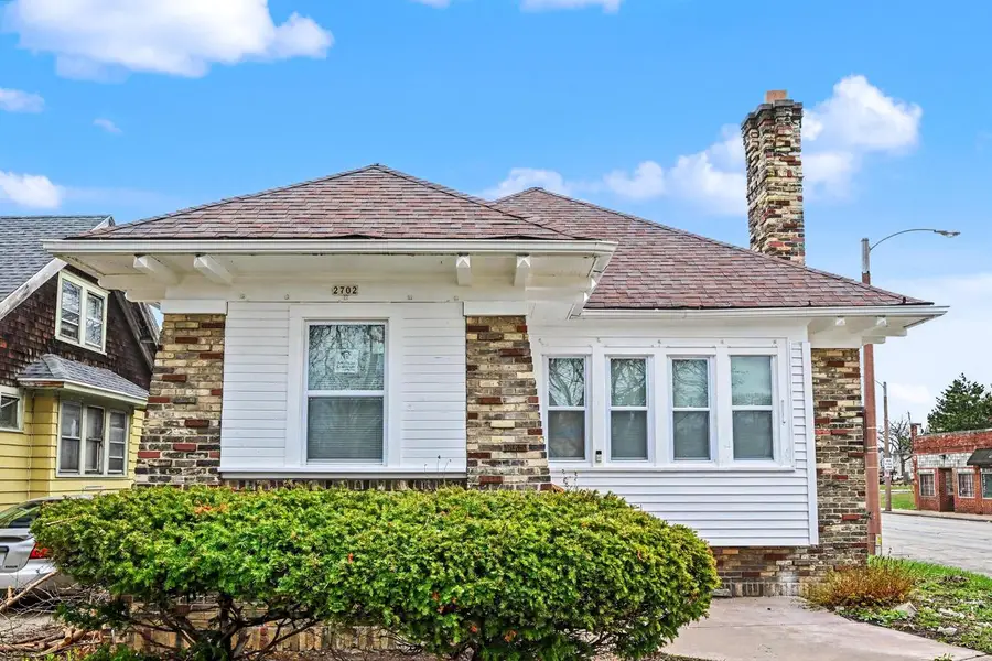 2702 N 38th STREET, Milwaukee, WI 53210 - #2