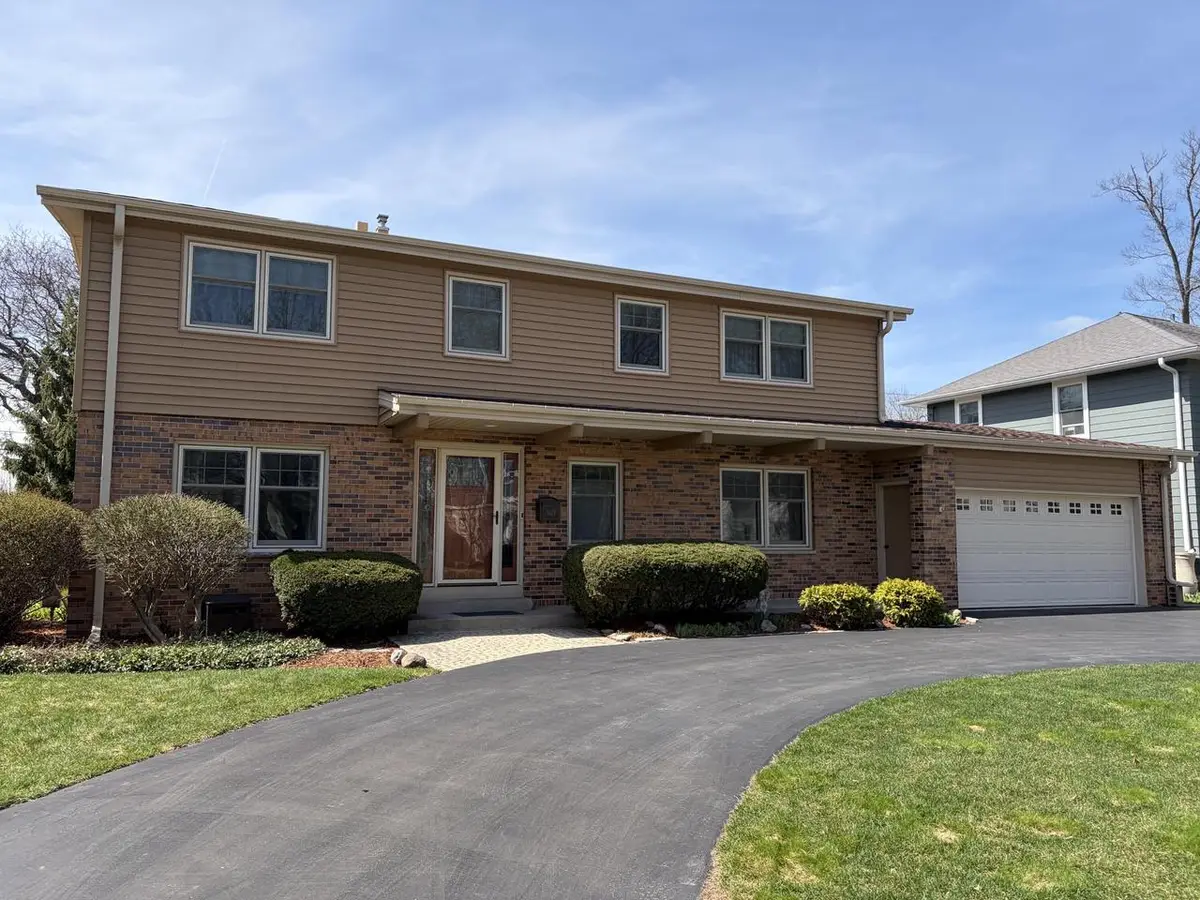 5129 N Woodburn STREET, Whitefish Bay, WI 53217 - #1