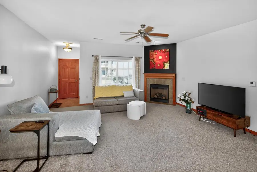 21790 Weather Edge CIRCLE #C, Lannon, WI 53046 - #3
