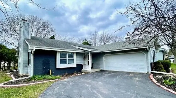 W168N10725 Juniper DRIVE, Germantown, WI 53022