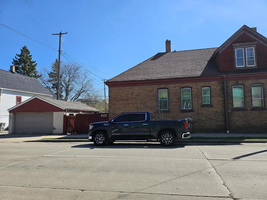 1938 W Lincoln AVENUE, Milwaukee, WI 53215 - #2