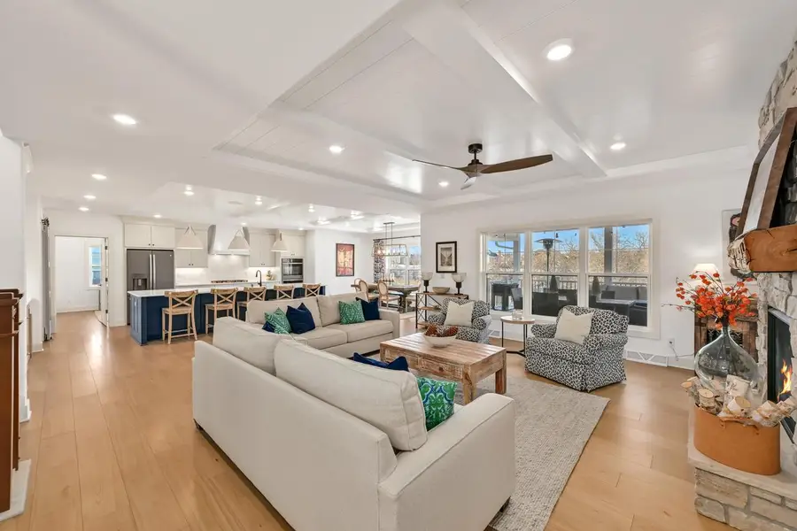 6850 River Birch DRIVE, Mequon, WI 53092 - #2