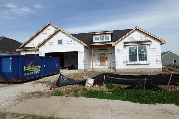 1713 Switchgrass STREET, Oconomowoc, WI 53066