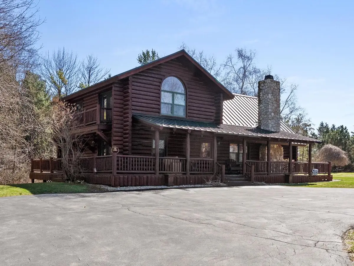 1605 Gjerpen LANE, Manitowoc, WI 54220 - #1