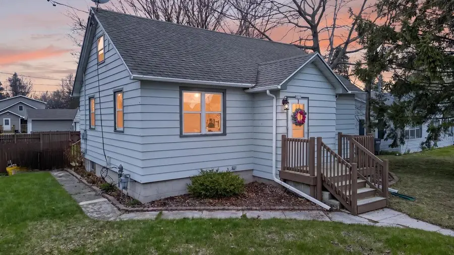 1217 MacArthur AVENUE, Sheboygan, WI 53083 - #2