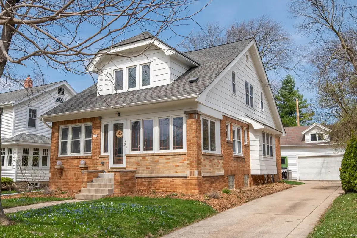 1844 Ludington AVENUE, Wauwatosa, WI 53226 - #1