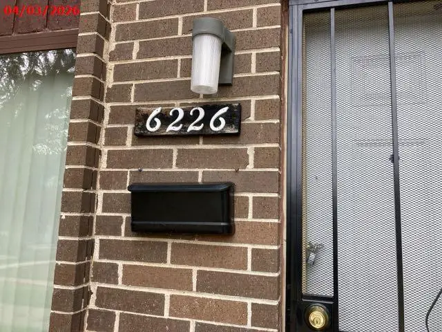 6226 Port AVENUE #C32, Milwaukee, WI 53223 - #1