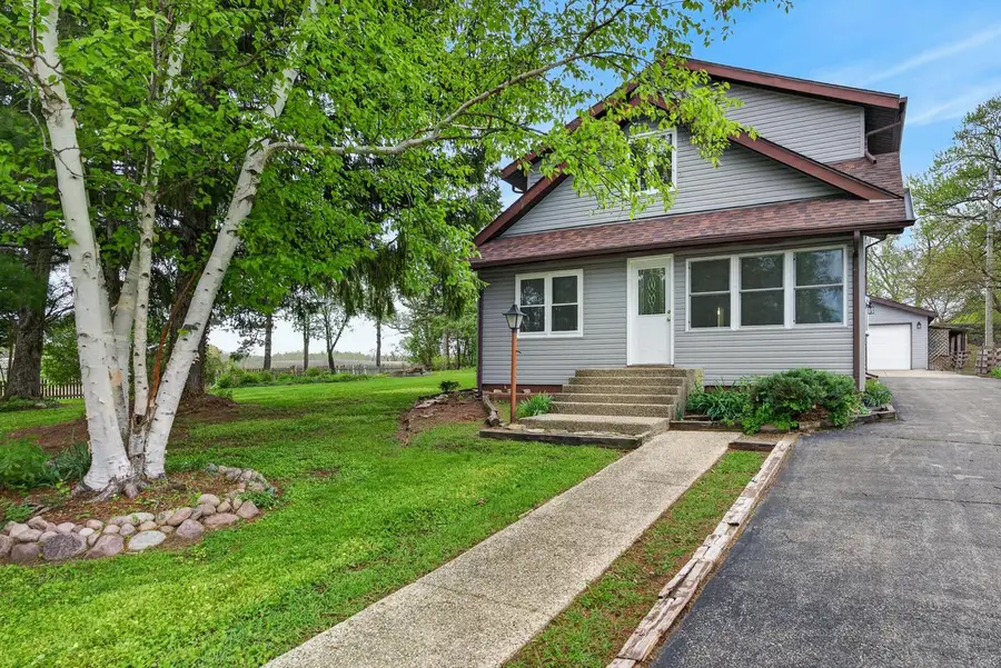 11907 254th AVENUE, Trevor, WI 53179 - #2