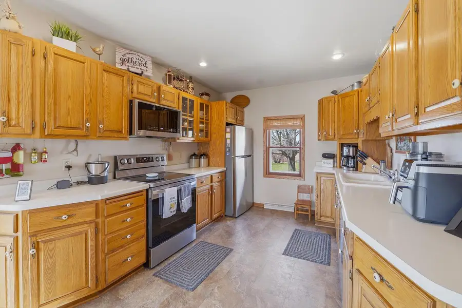 N5332 COUNTY ROAD G, Saint Cloud, WI 53079 - #3