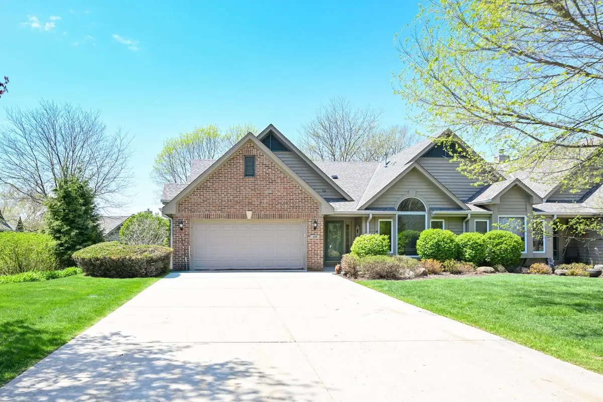 215 Kirkham COURT, Brookfield, WI 53045 - #1