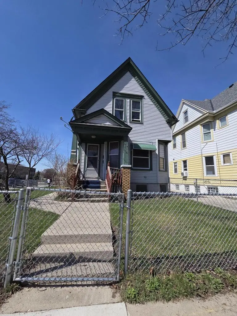 1571 14th STREET, Milwaukee, WI 53204 - #2