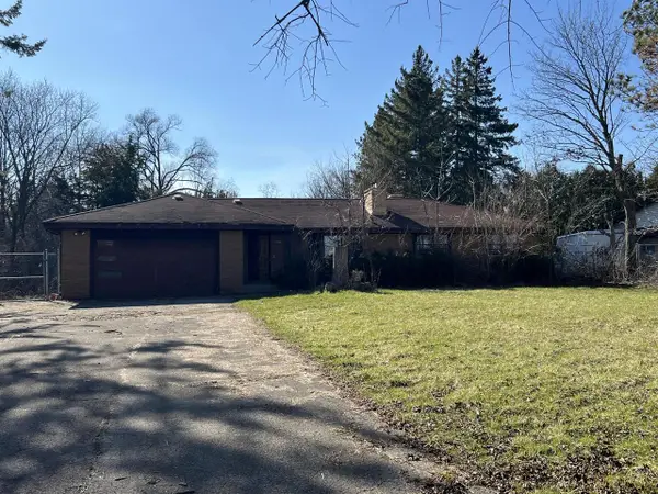 6505 N 107th STREET, Milwaukee, WI 53224