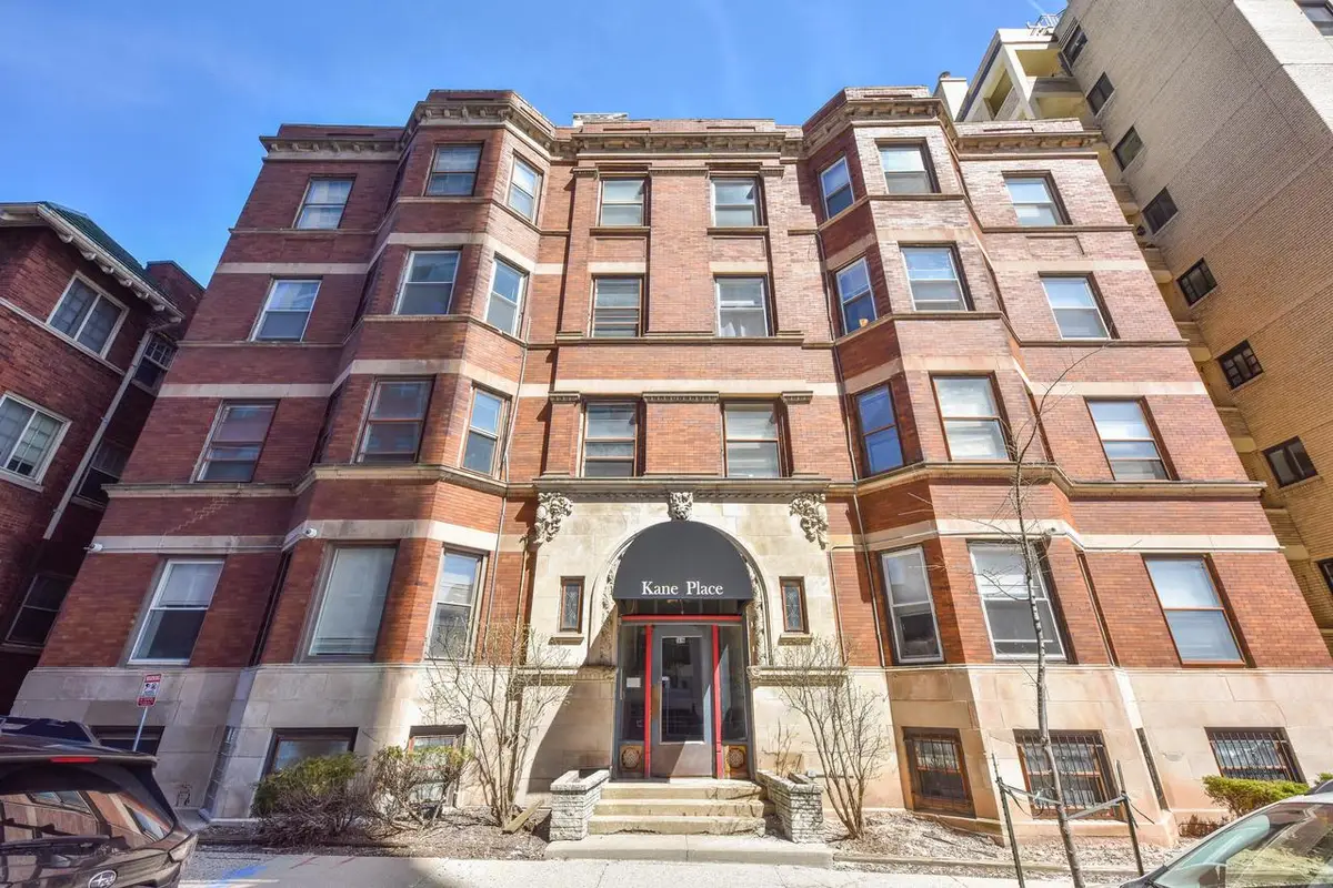 1816 Kane PLACE, Milwaukee, WI 53202 - #1