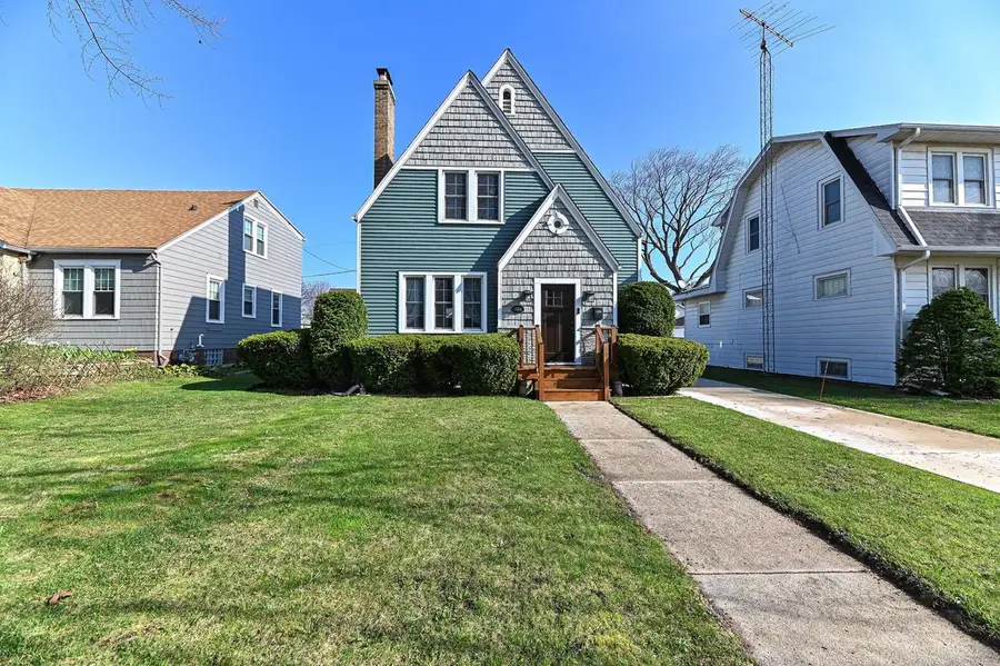 520 74th STREET, Kenosha, WI 53143 - #3