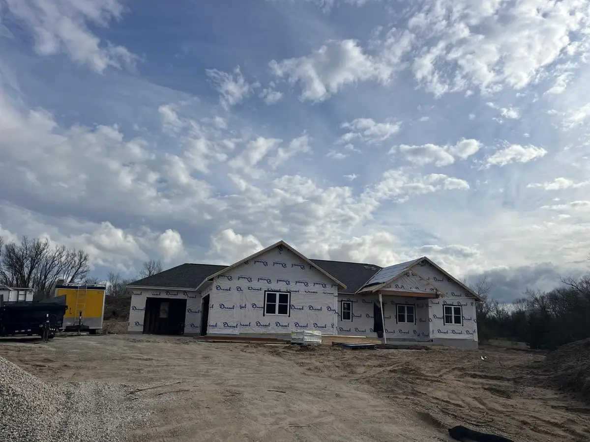 2367 Wallace Lake ROAD, West Bend, WI 53090 - #1