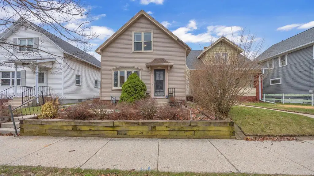 1117 Broadway AVENUE, Sheboygan, WI 53081 - #1