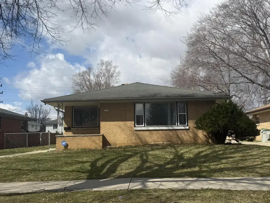 5231 83rd STREET, Milwaukee, WI 53218 - #2