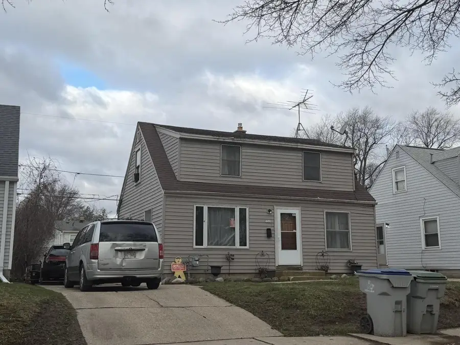 5329 N 51st BOULEVARD, Milwaukee, WI 53218 - #2