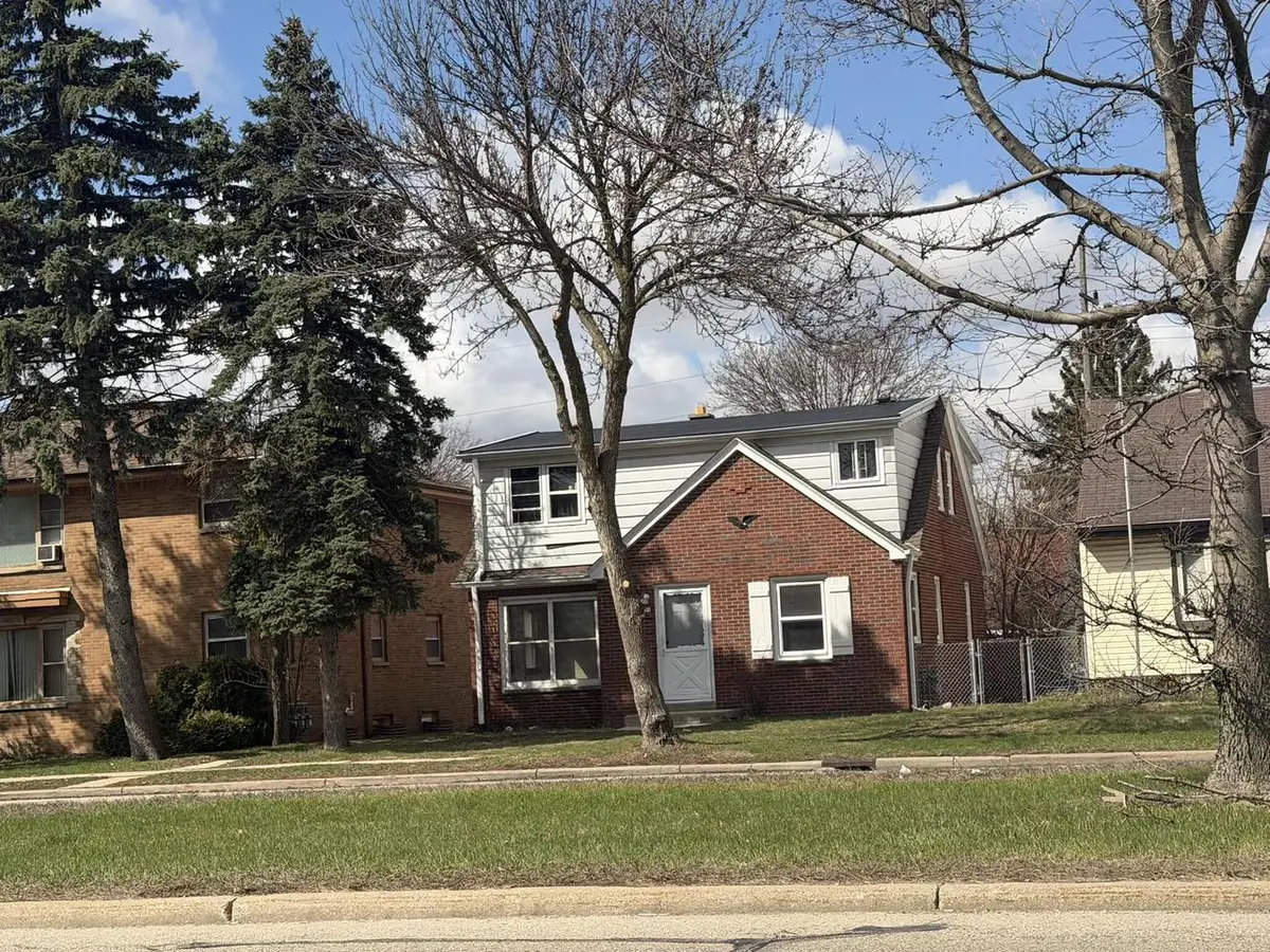 5831 76th STREET, Milwaukee, WI 53218 - #1