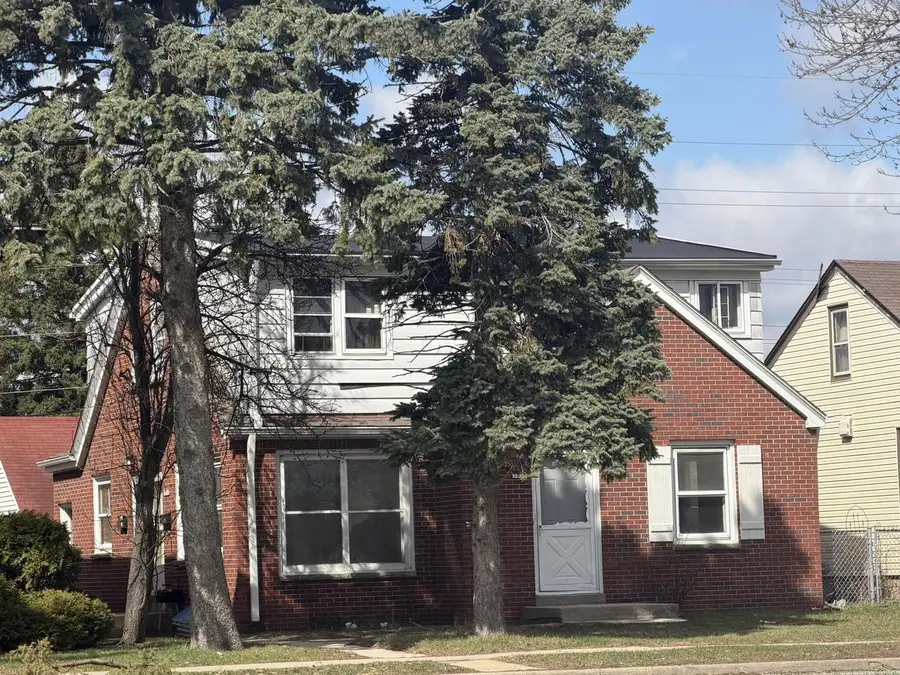 5831 76th STREET, Milwaukee, WI 53218 - #2
