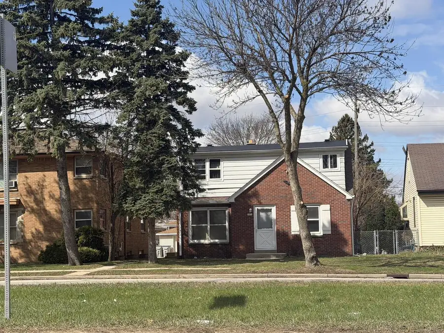 5831 76th STREET, Milwaukee, WI 53218 - #3