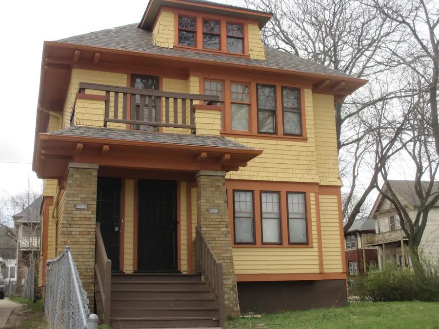 1302 26th STREET #1304, Milwaukee, WI 53205 - #2