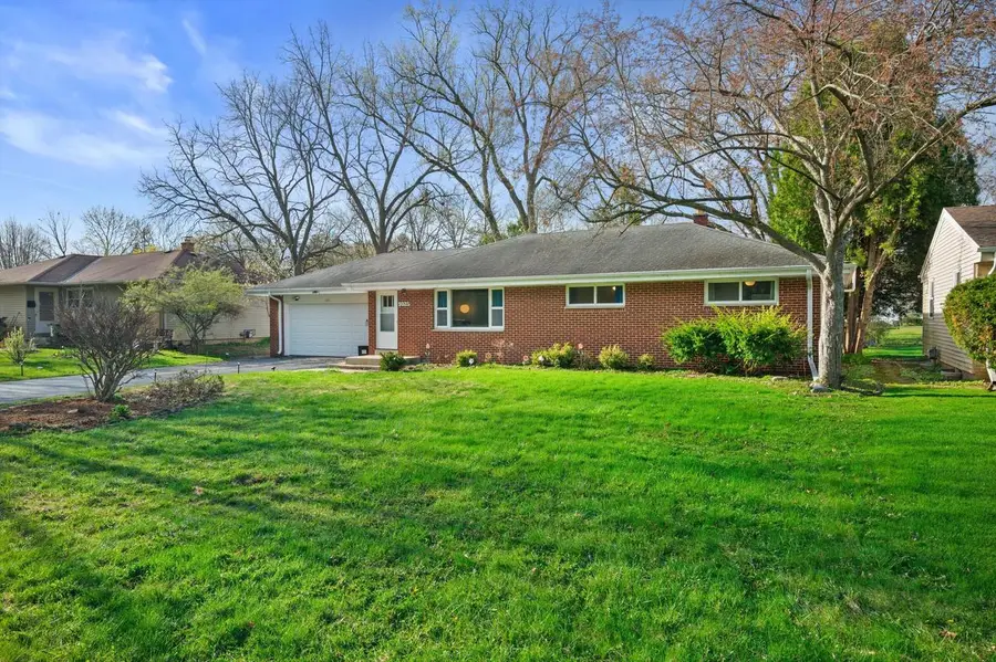1025 W Riverview DRIVE, Glendale, WI 53209 - #2