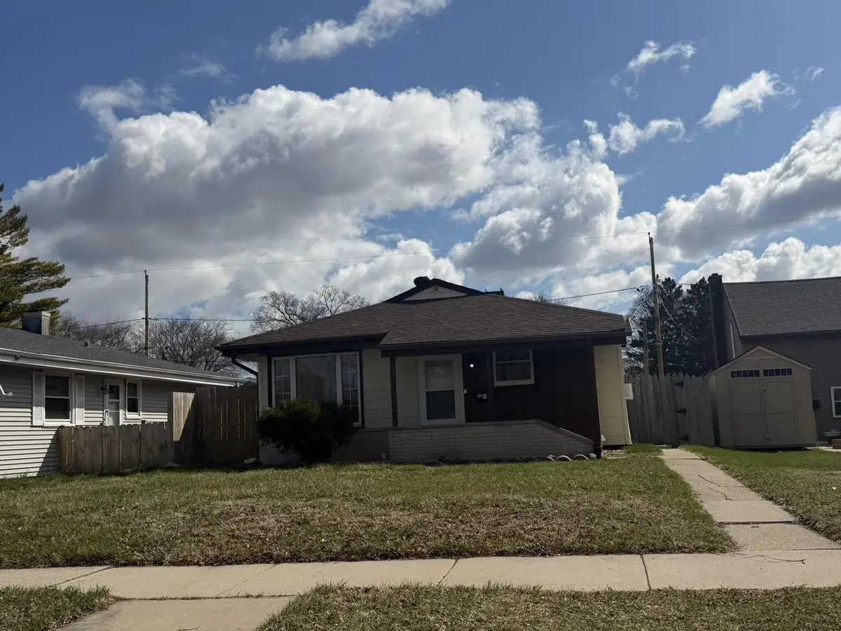 5828 80th STREET, Milwaukee, WI 53218 - #1