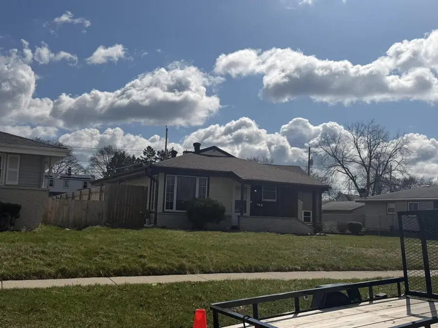 5828 80th STREET, Milwaukee, WI 53218 - #3