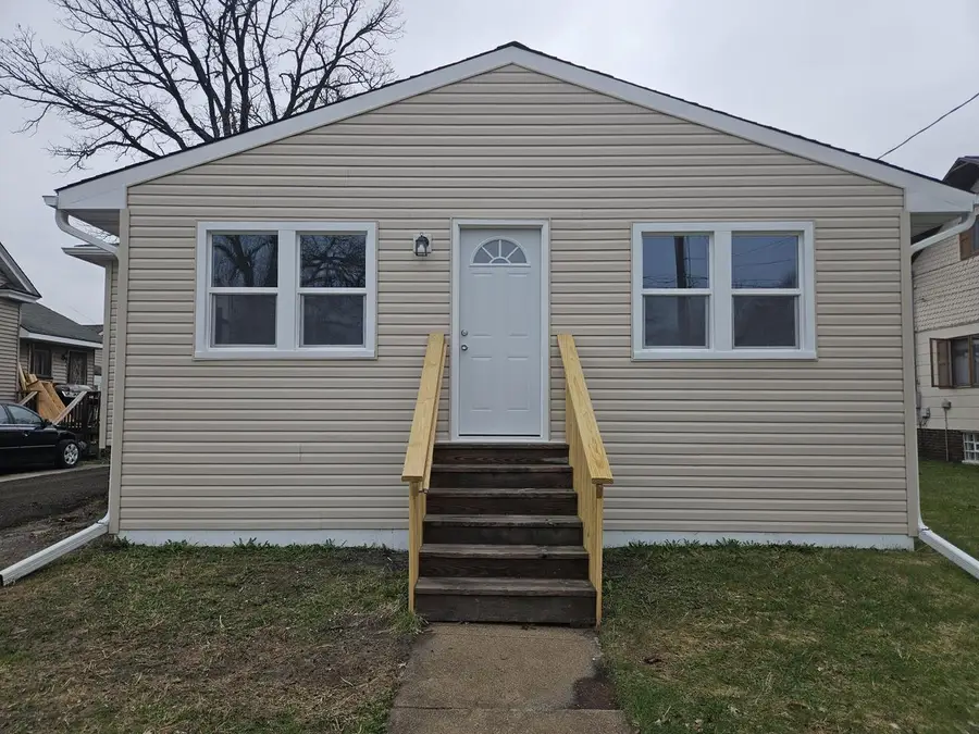 505 East Ave, Sparta, WI 54656 - #3