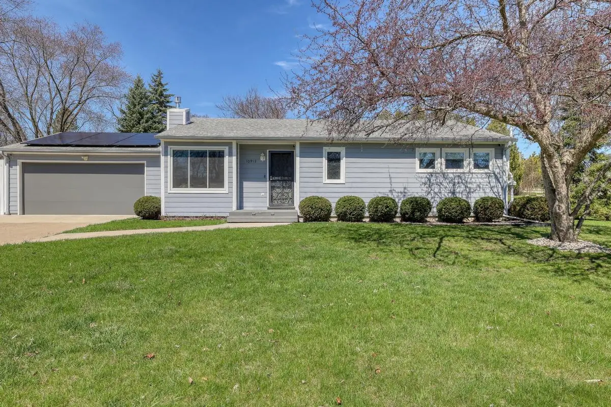 10912 W Kaul AVENUE, Milwaukee, WI 53225 - #1