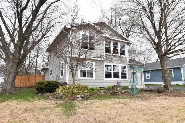 302 W Hunt AVENUE, Twin Lakes, WI 53181