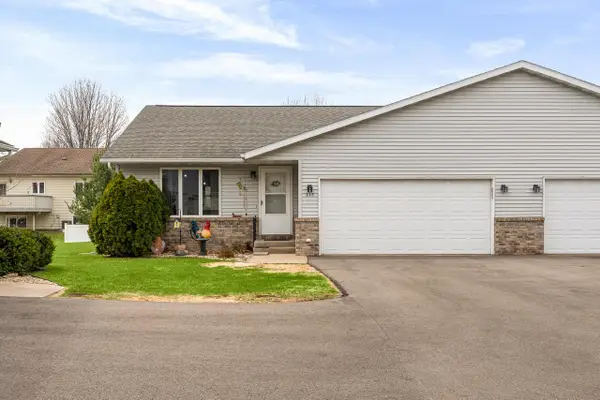 915 10th AVENUE, Onalaska, WI 54650