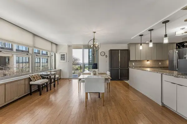 1610 N Prospect AVENUE #202, Milwaukee, WI 53202