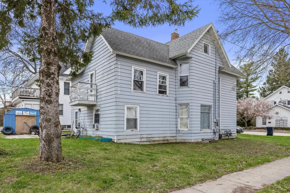 213 Finch STREET, Horicon, WI 53032 - #1