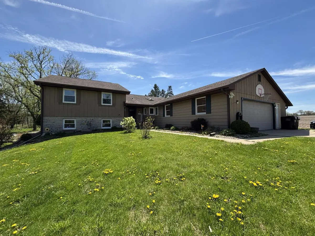 3377 HACKBARTH ROADS, Janesville, WI 53548 - #1