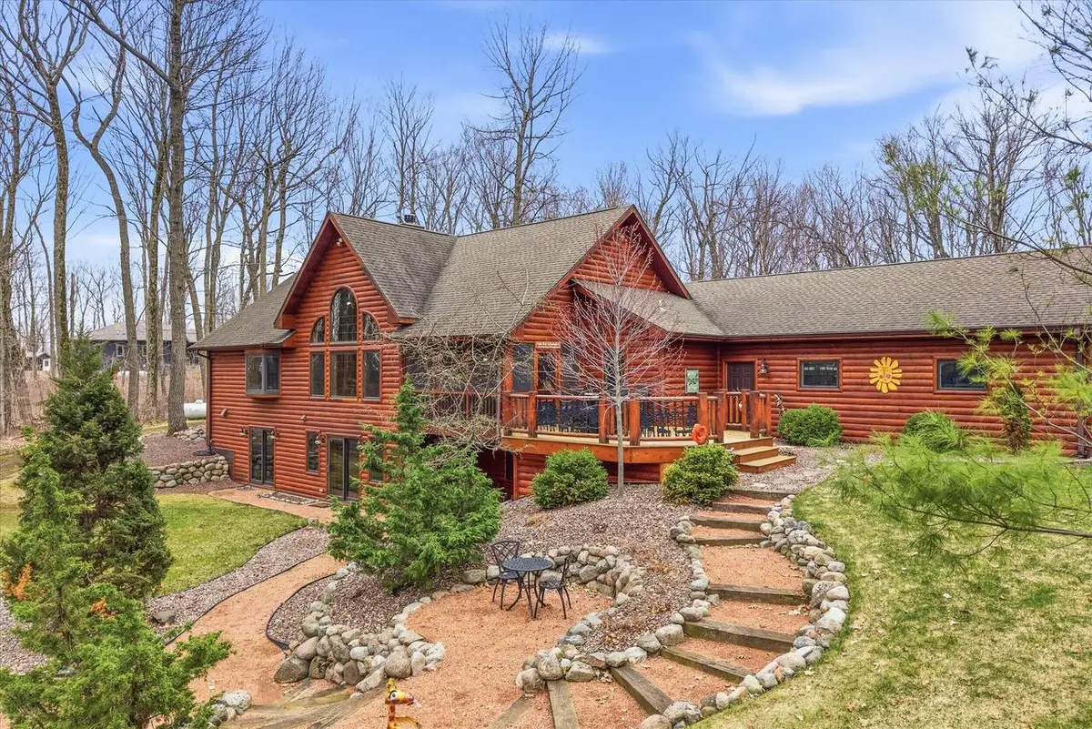 W2147 Hickory Hills COURT, Campbellsport, WI 53010 - #1