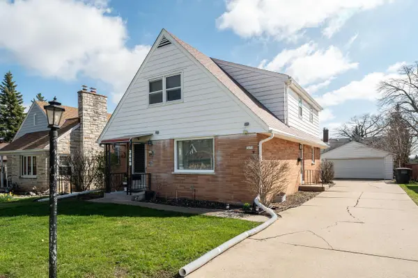 3448 S 44th STREET #3450, Greenfield, WI 53219