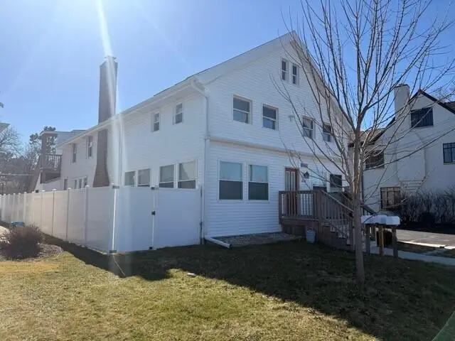 425 E Broadway, Waukesha, WI 53186 - #1