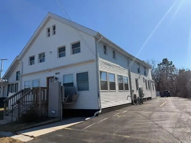 425 E Broadway, Waukesha, WI 53186 - #2