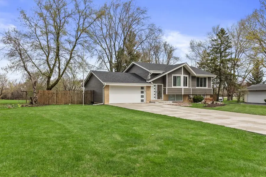 5748 Sandy LANE, Mount Pleasant, WI 53406 - #2