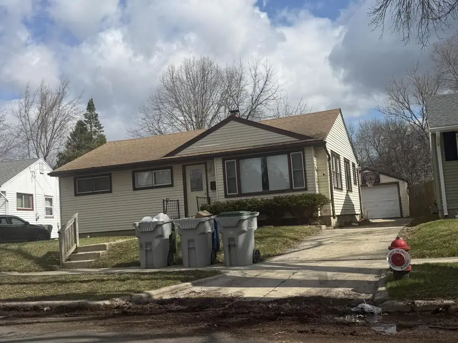 5284 N 82nd COURT, Milwaukee, WI 53218 - #2