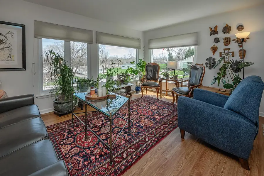 657 Brandt COURT, Pewaukee, WI 53072 - #2