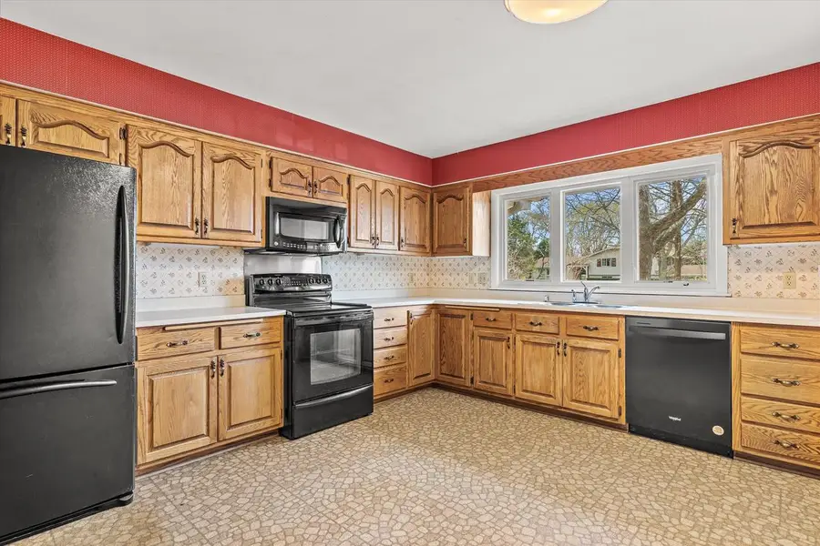 12750 Green Meadow PLACE, Elm Grove, WI 53122 - #2