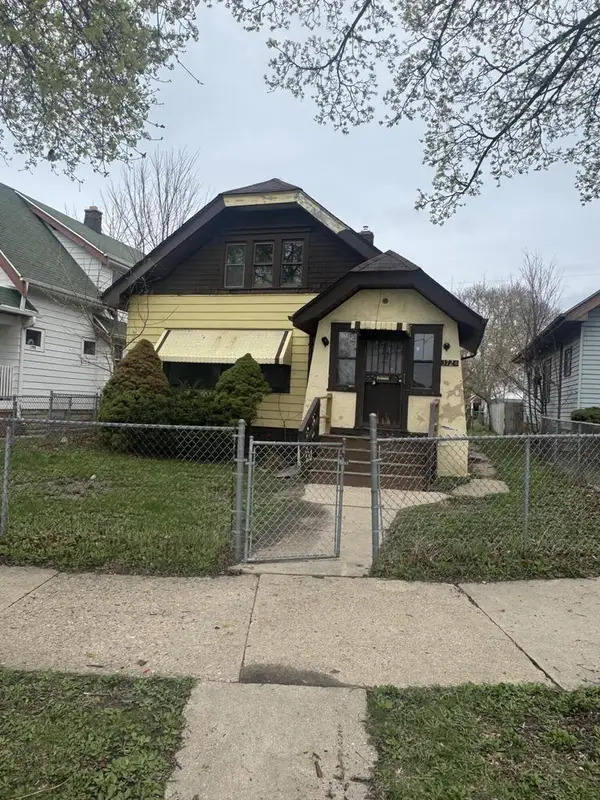 3726 N 19th PLACE, Milwaukee, WI 53206